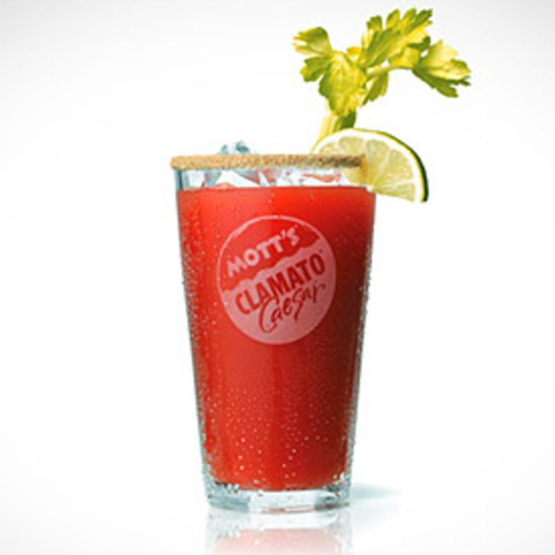 Clamato Mott's